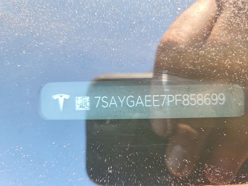 69824486 :رقم المزاد ، 7SAYGAEE7PF858699 vin ، 2023 Tesla Model Y مزاد بيع