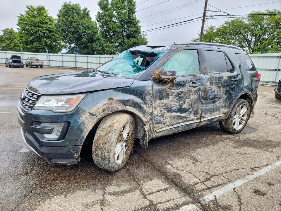 2016 Ford Explorer მანქანა იყიდება აუქციონზე, vin: 1FM5K8D88GGB32256, აუქციონის ნომერი: 69122546