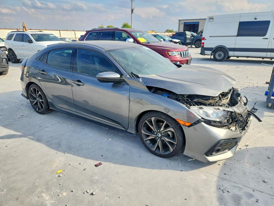 Продаж на аукціоні авто 2018 Honda Civic, vin: SHHFK7H4XJU224673, номер лоту: 68813716