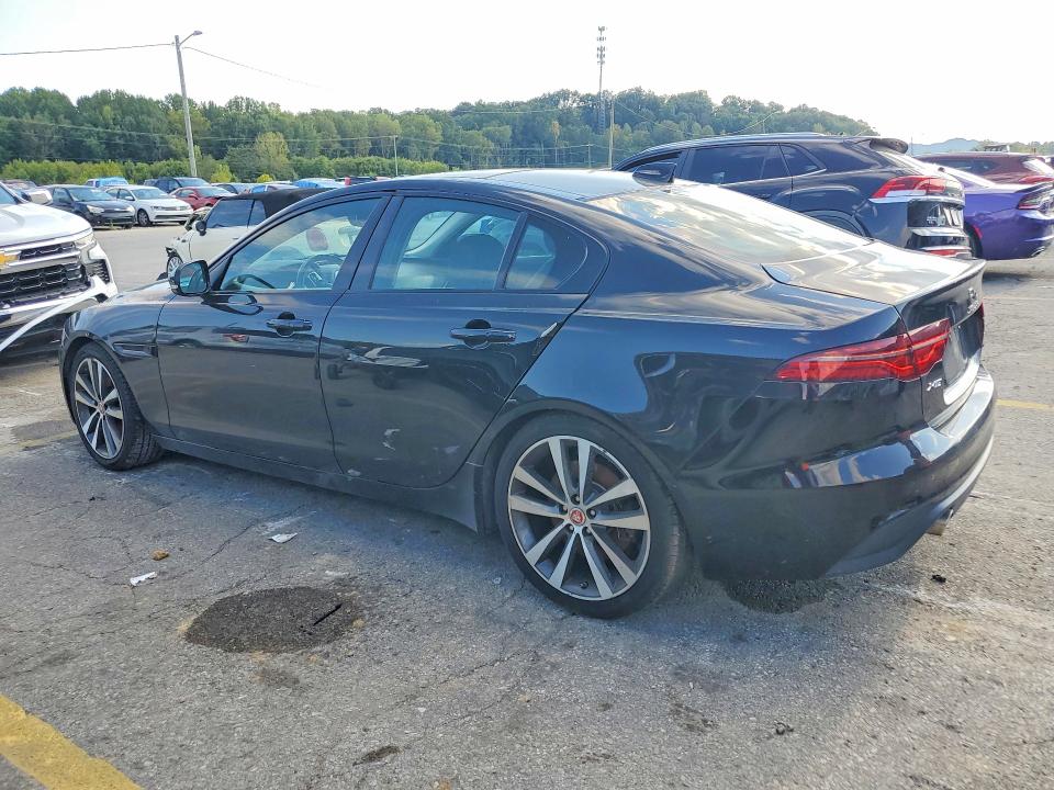 68132726 :رقم المزاد ، SAJAJ4FX4LCP63558 vin ، 2020 Jaguar Xe مزاد بيع
