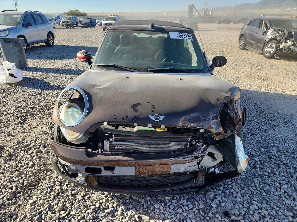 Продажа на аукционе авто 2010 Mini Cooper, vin: WMWMR3C54ATU98510, номер лота: 68212076