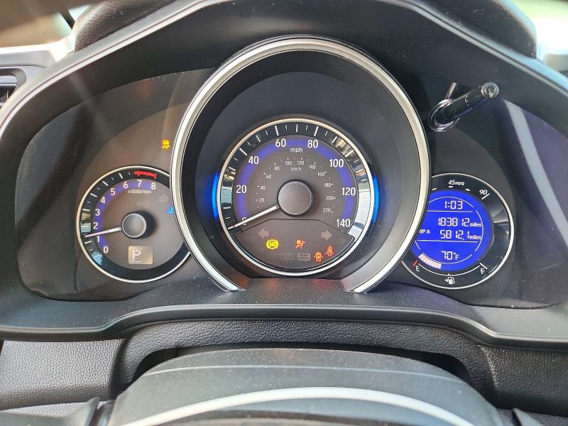 69513936 :رقم المزاد ، 3HGGK5H85FM727626 vin ، 2015 Honda Fit مزاد بيع