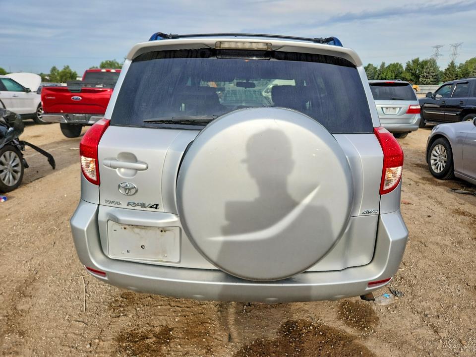 68215646 :رقم المزاد ، JTMBD33V475076694 vin ، 2007 Toyota Rav4 مزاد بيع