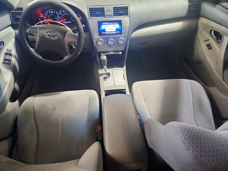68871716 :رقم المزاد ، 4T4BF3EKXAR077022 vin ، 2010 Toyota Camry مزاد بيع