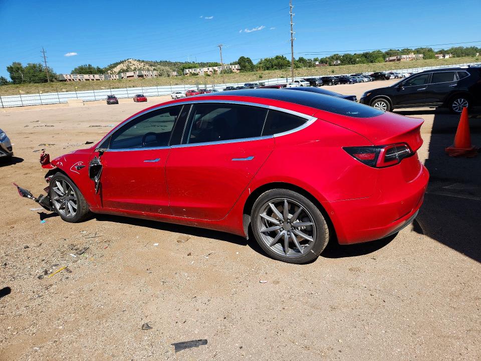 Продажа на аукционе авто 2018 Tesla Model 3, vin: 5YJ3E1EB5JF091428, номер лота: 67342206