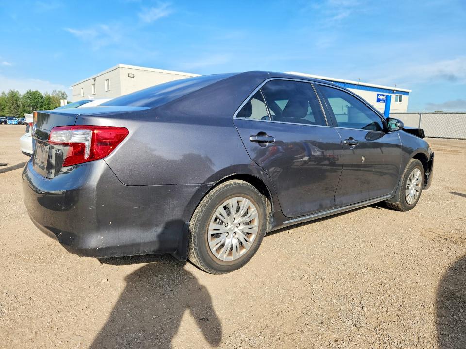 67455736 :رقم المزاد ، 4T1BF1FKXEU307502 vin ، 2014 Toyota Camry مزاد بيع
