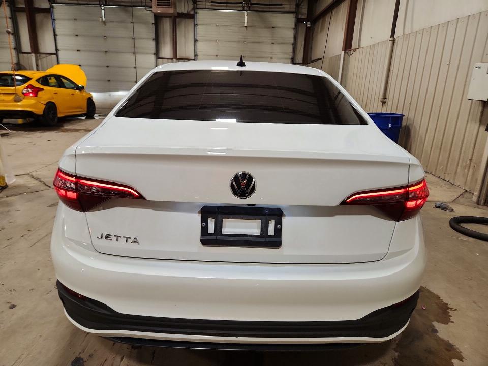 2022 Volkswagen Jetta მანქანა იყიდება აუქციონზე, vin: 3VWCM7BU2NM011450, აუქციონის ნომერი: 67933906