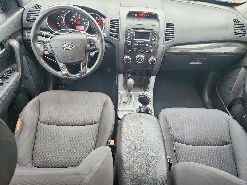 69051286 :رقم المزاد ، 5XYKT3A12BG084215 vin ، 2011 Kia Sorento مزاد بيع