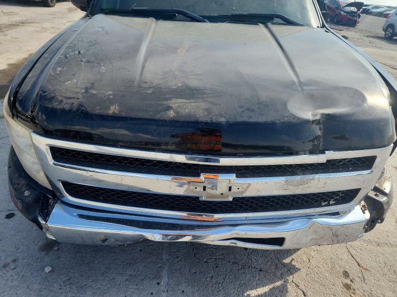 69642266 :رقم المزاد ، 3GCPCSE04BG207676 vin ، 2011 Chevrolet Silverado مزاد بيع