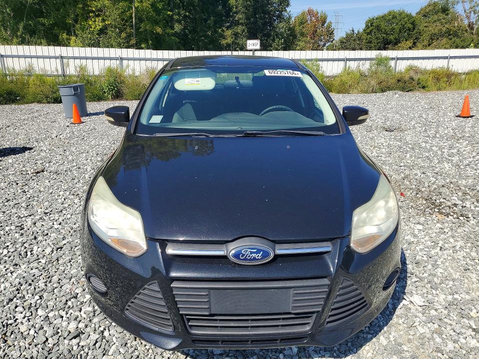 69225766 :رقم المزاد ، 1FADP3K23DL261033 vin ، 2013 Ford Focus مزاد بيع