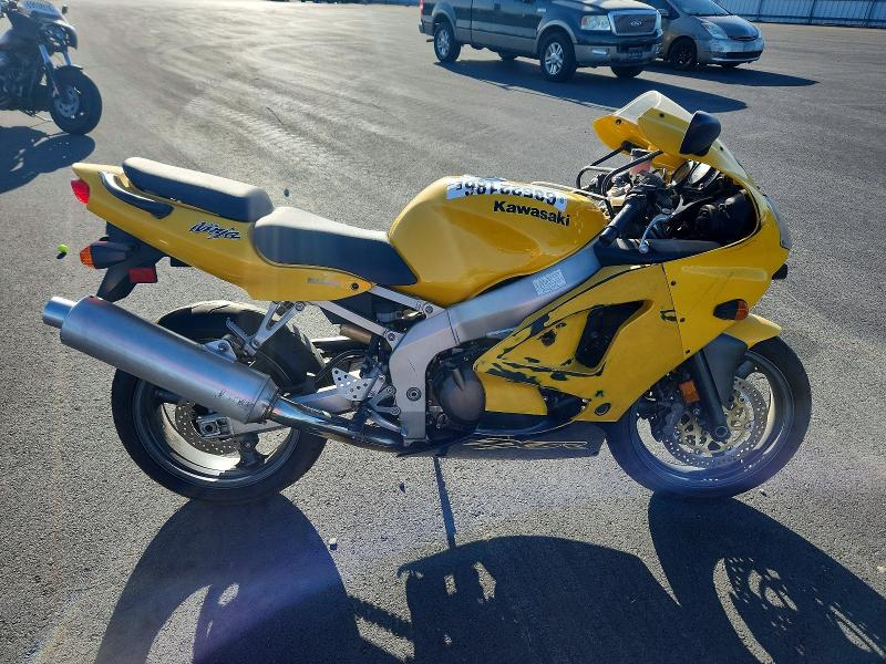 2002 Kawasaki Zx600 მანქანა იყიდება აუქციონზე, vin: JKAZX4J162A050913, აუქციონის ნომერი: 68522186