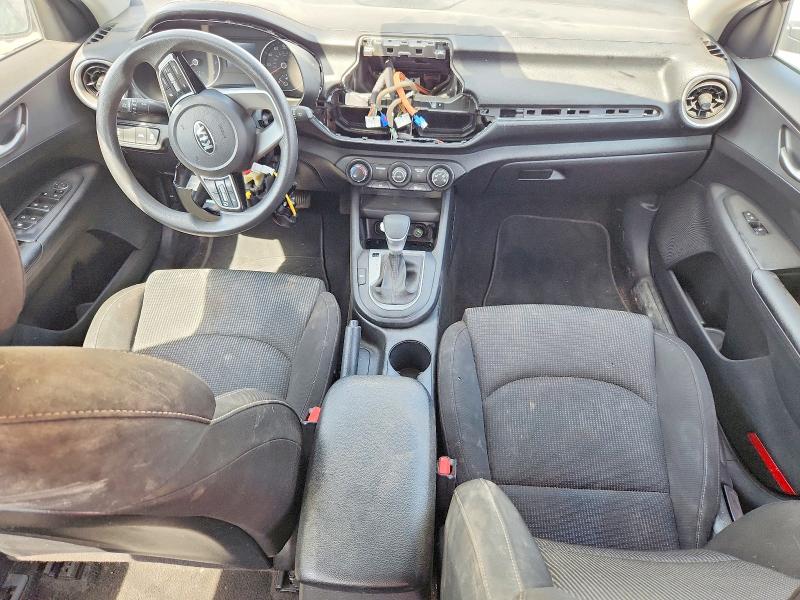 2021 Kia Forte მანქანა იყიდება აუქციონზე, vin: 3KPF24AD3ME334288, აუქციონის ნომერი: 70466896
