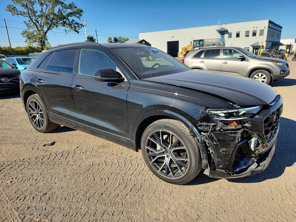 Продаж на аукціоні авто 2025 Audi Q8, vin: WA1DVBF18SD009002, номер лоту: 70228566