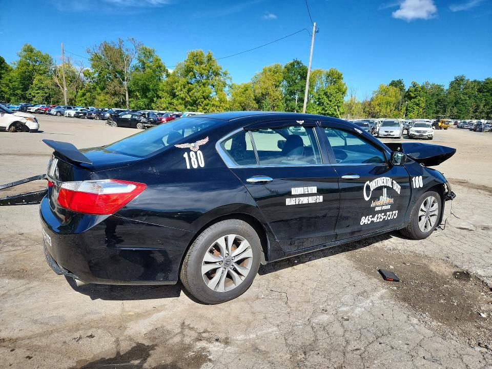 2015 Honda Accord მანქანა იყიდება აუქციონზე, vin: 1HGCR2F30FA229539, აუქციონის ნომერი: 69962696