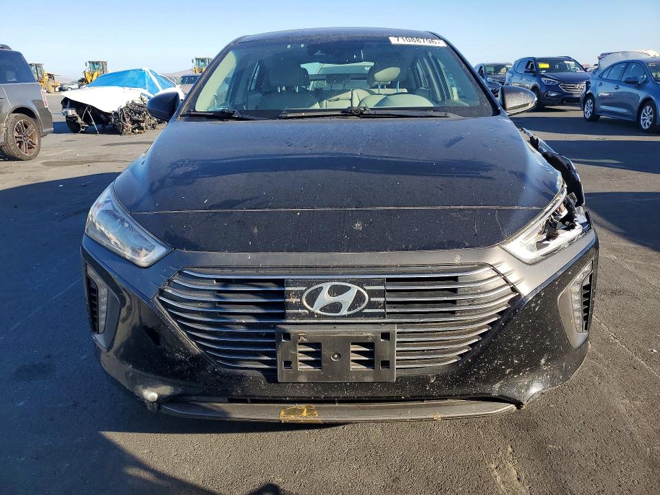71088796 :رقم المزاد ، KMHC85LC4KU136941 vin ، 2019 Hyundai Ioniq مزاد بيع