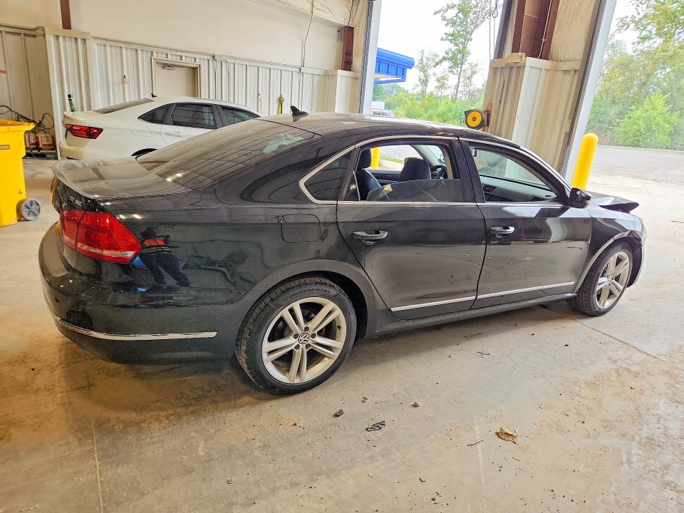 2015 Volkswagen Passat მანქანა იყიდება აუქციონზე, vin: 1VWCV7A3XFC027145, აუქციონის ნომერი: 67655356