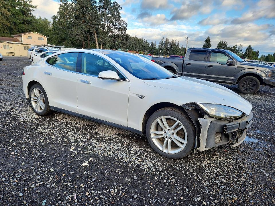 Продаж на аукціоні авто 2013 Tesla Model S, vin: 5YJSA1CN2DFP05876, номер лоту: 69297466