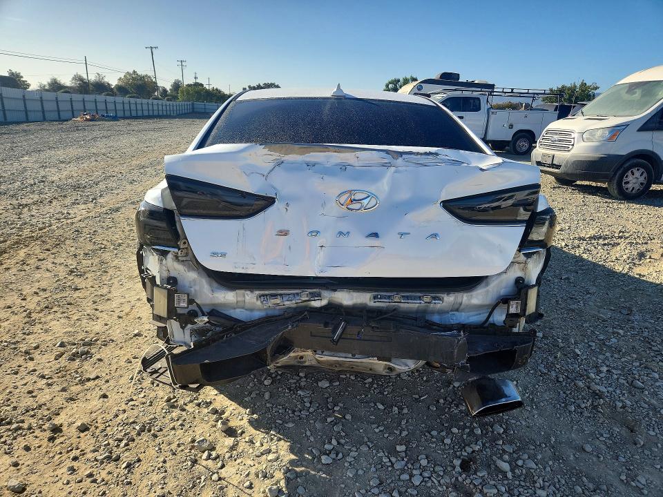 2018 Hyundai Sonata მანქანა იყიდება აუქციონზე, vin: 5NPE24AFXJH618666, აუქციონის ნომერი: 68875916
