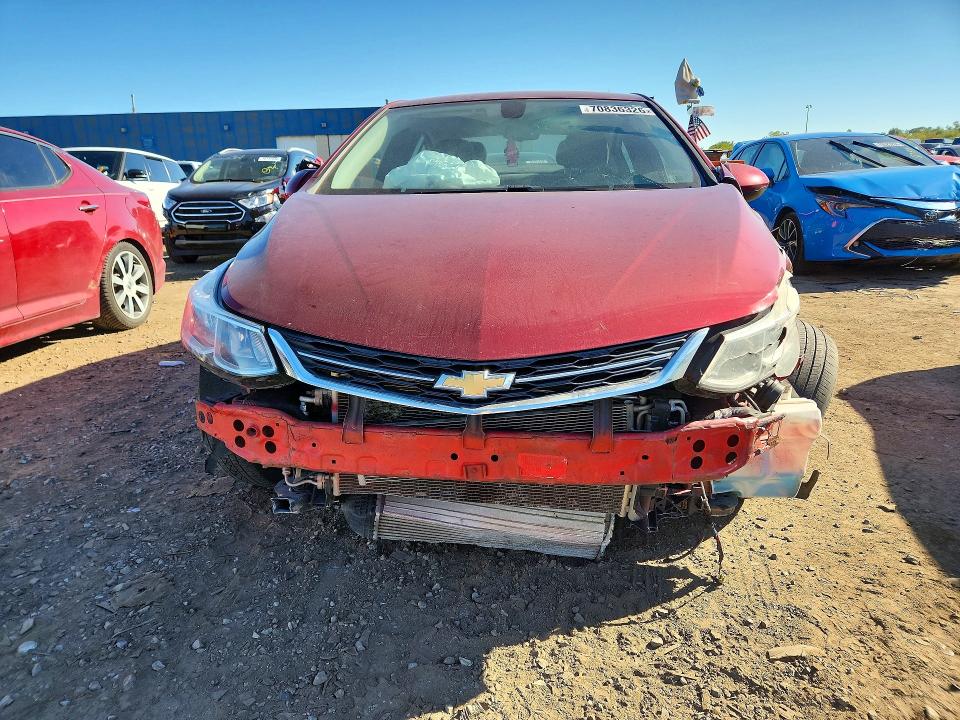 2017 Chevrolet Cruze მანქანა იყიდება აუქციონზე, vin: 1G1BE5SM0H7232701, აუქციონის ნომერი: 70836326
