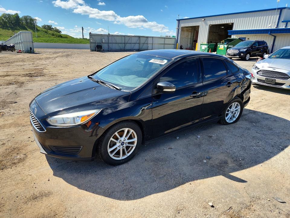70337086 :رقم المزاد ، 1FADP3F29FL253452 vin ، 2015 Ford Focus 4d مزاد بيع