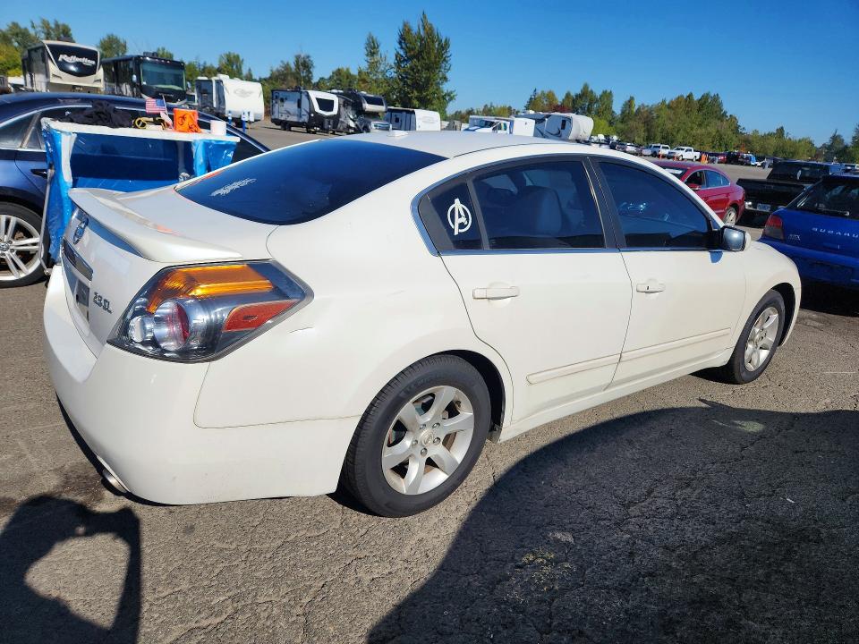 69027826 :رقم المزاد ، 1N4AL21E47C150371 vin ، 2007 Nissan Altima مزاد بيع