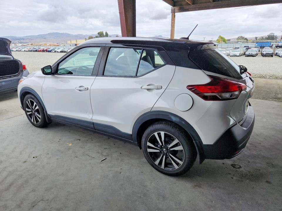 Продажа на аукционе авто 2019 Nissan Kicks, vin: 3N1CP5CU7KL499053, номер лота: 69441166