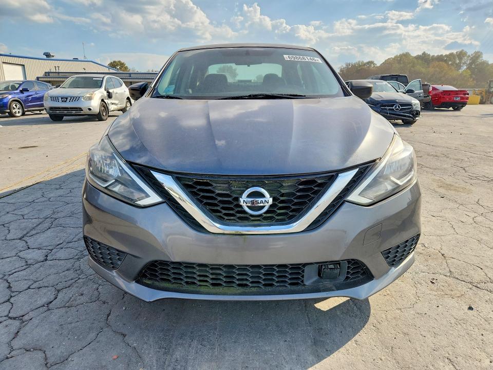 69868146 :رقم المزاد ، 3N1AB7AP7KY339479 vin ، 2019 Nissan Sentra مزاد بيع