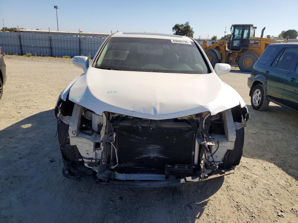 69686796 :رقم المزاد ، 5J8TB4H37JL003024 vin ، 2018 Acura Rdx مزاد بيع