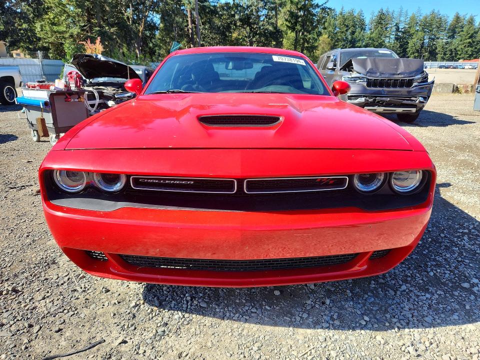 Продаж на аукціоні авто 2022 Dodge Challenger, vin: 2C3CDZBT1NH105599, номер лоту: 70738196
