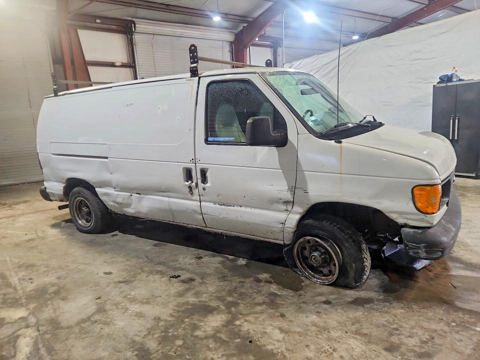 71159606 :رقم المزاد ، 1FTRE14263HB46192 vin ، 2003 Ford Econoline مزاد بيع