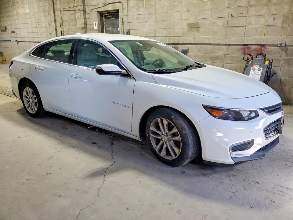 Продаж на аукціоні авто 2018 Chevrolet Malibu, vin: 1G1ZD5ST0JF192351, номер лоту: 69289916
