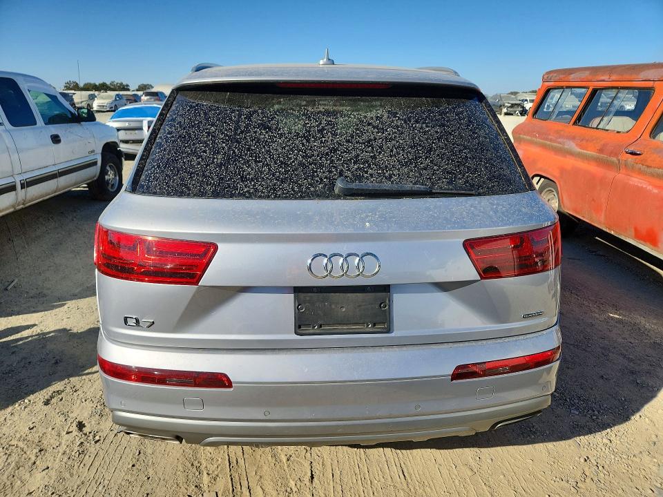 Продажа на аукционе авто 2018 Audi Q7, vin: WA1LHAF7XJD038646, номер лота: 70866716