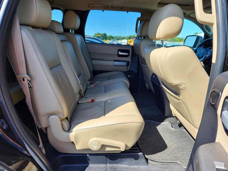 67219176 :رقم المزاد ، 5TDJY5G1XFS120709 vin ، 2015 Toyota Sequoia مزاد بيع