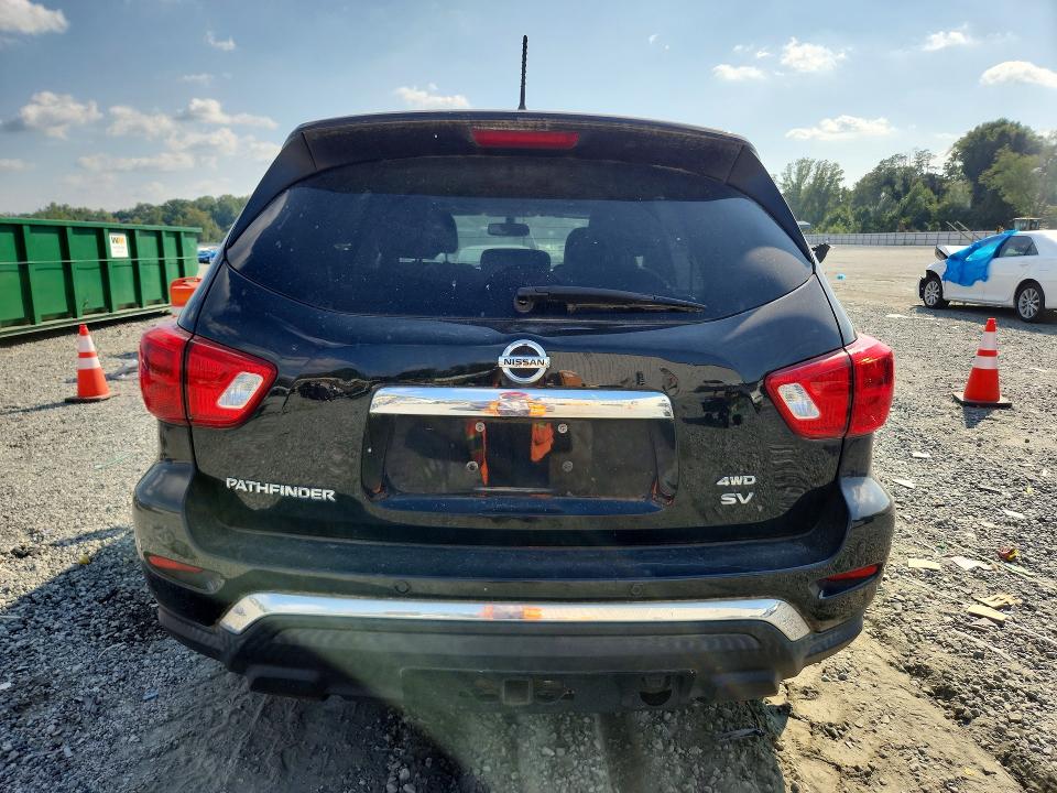 Продажа на аукционе авто 2018 Nissan Pathfinder, vin: 5N1DR2MM6JC661298, номер лота: 69503266