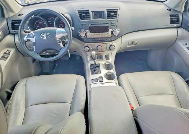 Продажа на аукционе авто 2012 Toyota Highlander, vin: 5TDBK3EH4CS173735, номер лота: 68043336