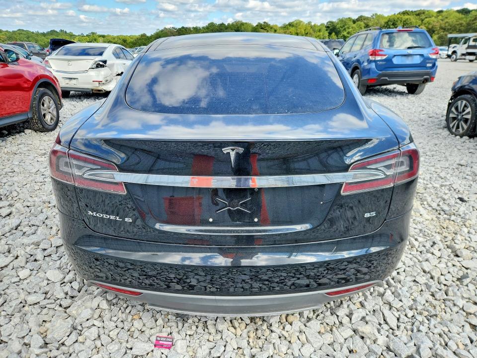 2015 Tesla Model S მანქანა იყიდება აუქციონზე, vin: 5YJSA4H1XFF080363, აუქციონის ნომერი: 70439766