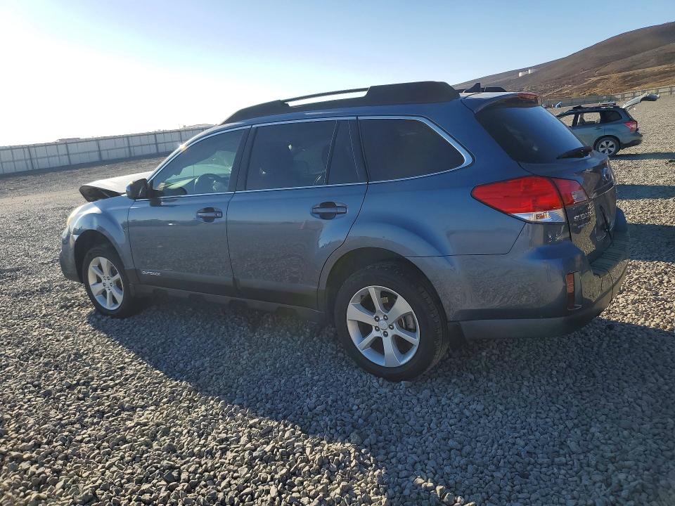 2014 Subaru Outback მანქანა იყიდება აუქციონზე, vin: 4S4BRBCC5E3215956, აუქციონის ნომერი: 69020806