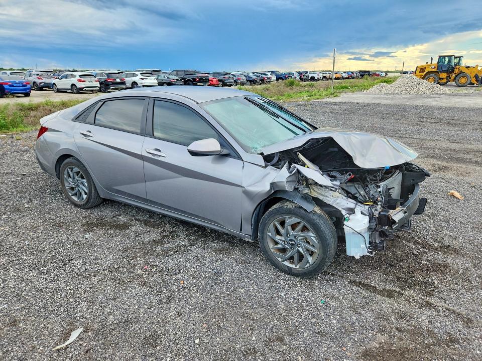 Продаж на аукціоні авто 2024 Hyundai Elantra, vin: KMHLM4DG5RU758191, номер лоту: 69695046