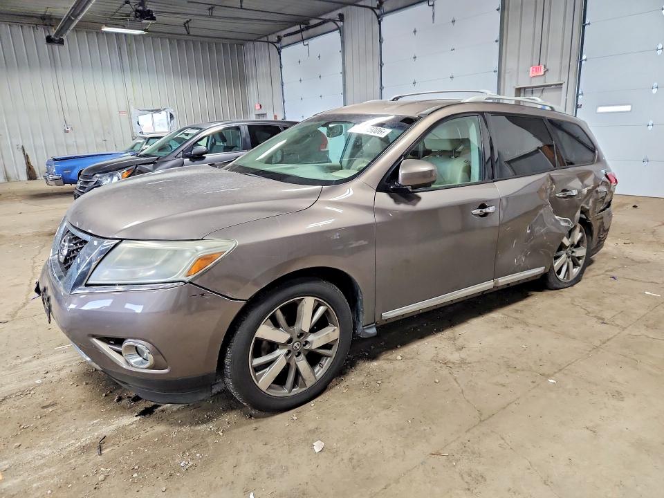 2013 Nissan Pathfinder მანქანა იყიდება აუქციონზე, vin: 5N1AR2MM8DC663710, აუქციონის ნომერი: 69235006