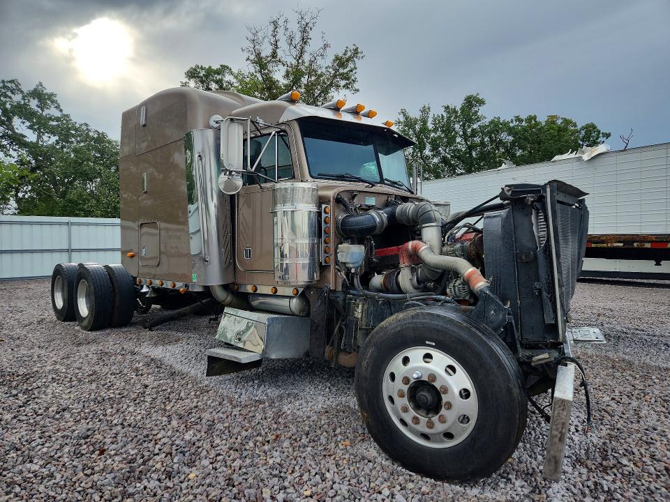 Продажа на аукционе авто 2003 Peterbilt 379, vin: 1XP5D49X03D590195, номер лота: 67180106