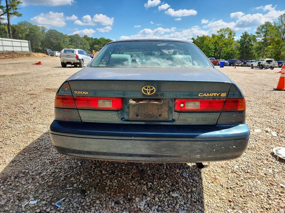Aukcja sprzedaży 1998 Toyota Camry, vin: 4T1BG28K8WU262514, numer aukcji: 70484036