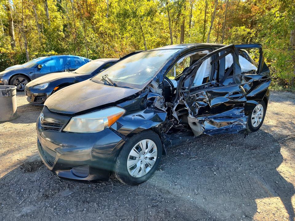Продажа на аукционе авто 2012 Toyota Yaris, vin: JTDKTUD31CD529885, номер лота: 69499026