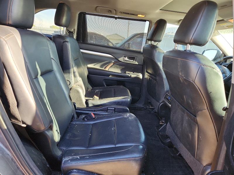 2016 Toyota Highlander მანქანა იყიდება აუქციონზე, vin: 5TDJKRFH9GS351593, აუქციონის ნომერი: 69195996