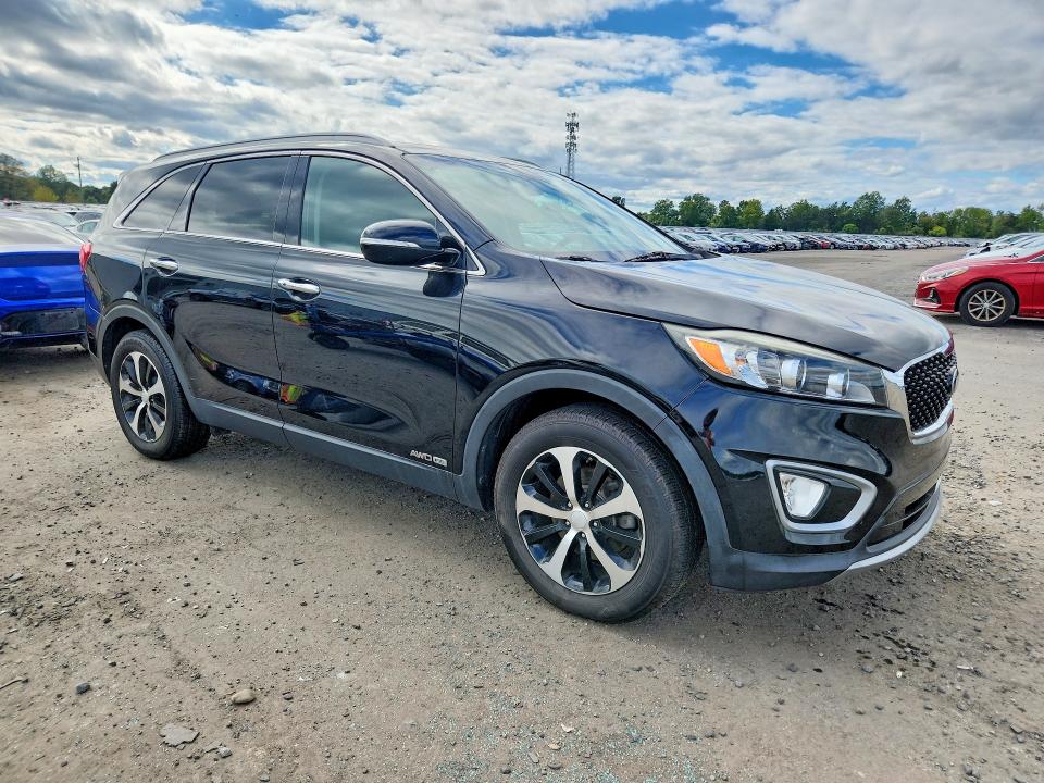 70727906 :رقم المزاد ، 5XYPHDA52HG276372 vin ، 2017 Kia Sorento مزاد بيع