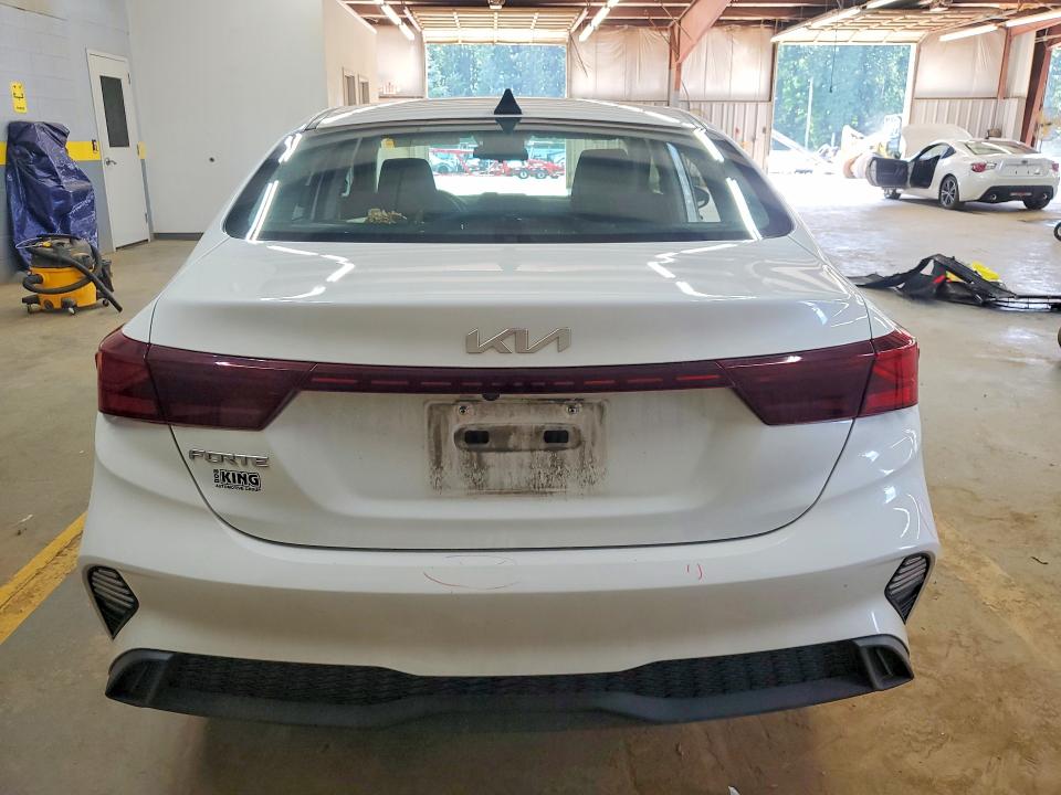 66452636 :رقم المزاد ، 3KPF24AD9NE437636 vin ، 2022 Kia Forte مزاد بيع