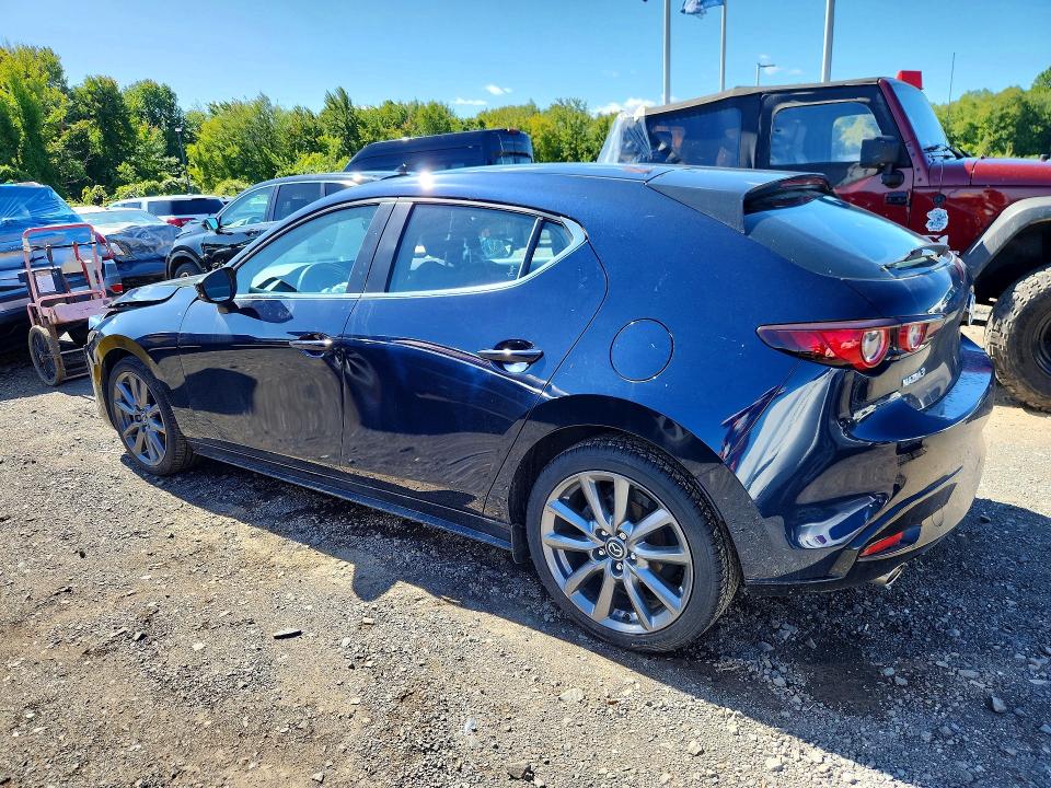 Продажа на аукционе авто 2023 Mazda 3, vin: JM1BPAKM8P1622991, номер лота: 68676936