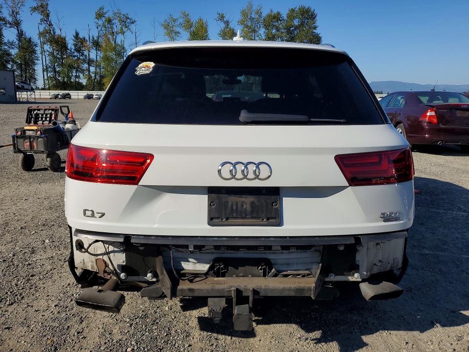 Продажа на аукционе авто 2017 Audi Q7, vin: WA1VAAF7XHD046057, номер лота: 65966086