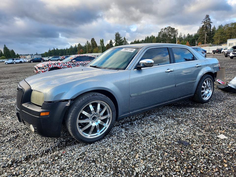2006 Chrysler 300 მანქანა იყიდება აუქციონზე, vin: 2C3LA43R96H480897, აუქციონის ნომერი: 70041156