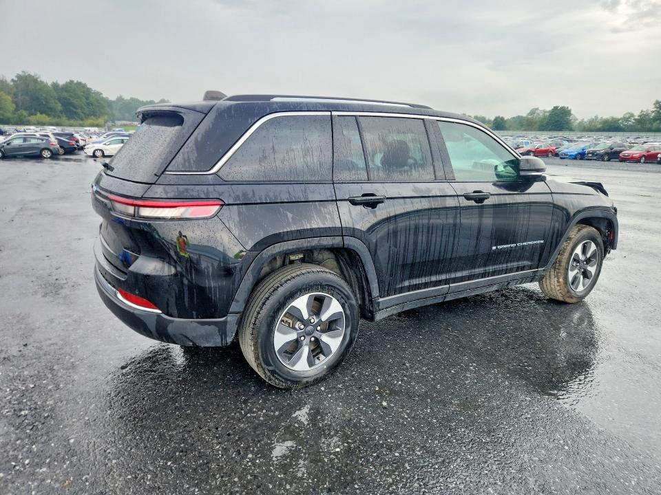Продаж на аукціоні авто 2024 Jeep Grand Cherokee, vin: 1C4RJYB69R8958184, номер лоту: 69312356