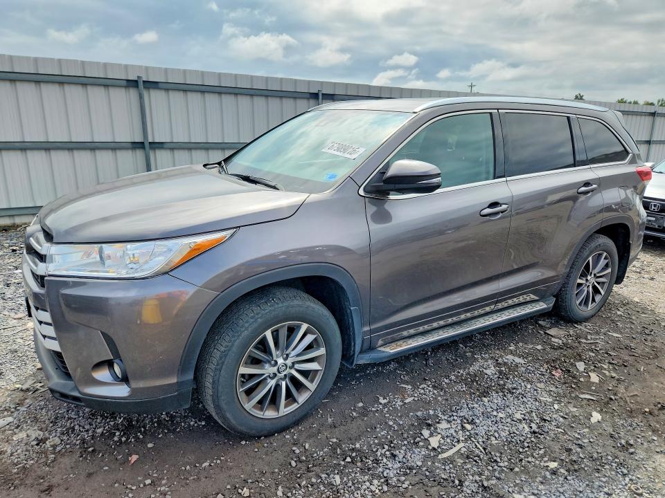 Aukcja sprzedaży 2018 Toyota Highlander, vin: 5TDJZRFH8JS817954, numer aukcji: 67989016